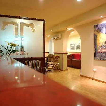Tolosa Hotel