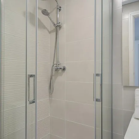 Tolosa Hotel 2*